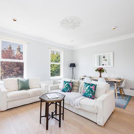 Welcomestay Colliers Wood Two Bed Apartment - Home Away From Home Londýn Exteriér fotografie