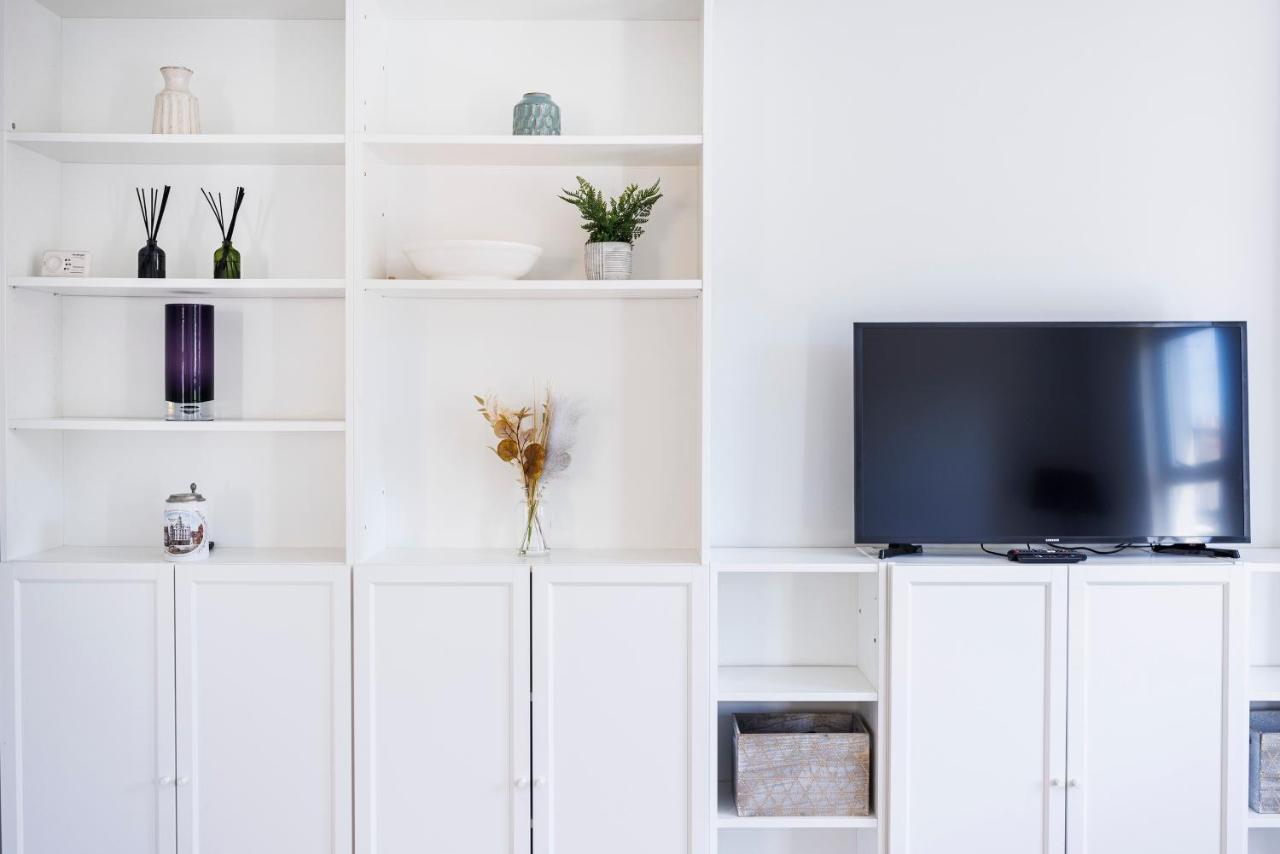 Welcomestay Colliers Wood Two Bed Apartment - Home Away From Home Londýn Exteriér fotografie