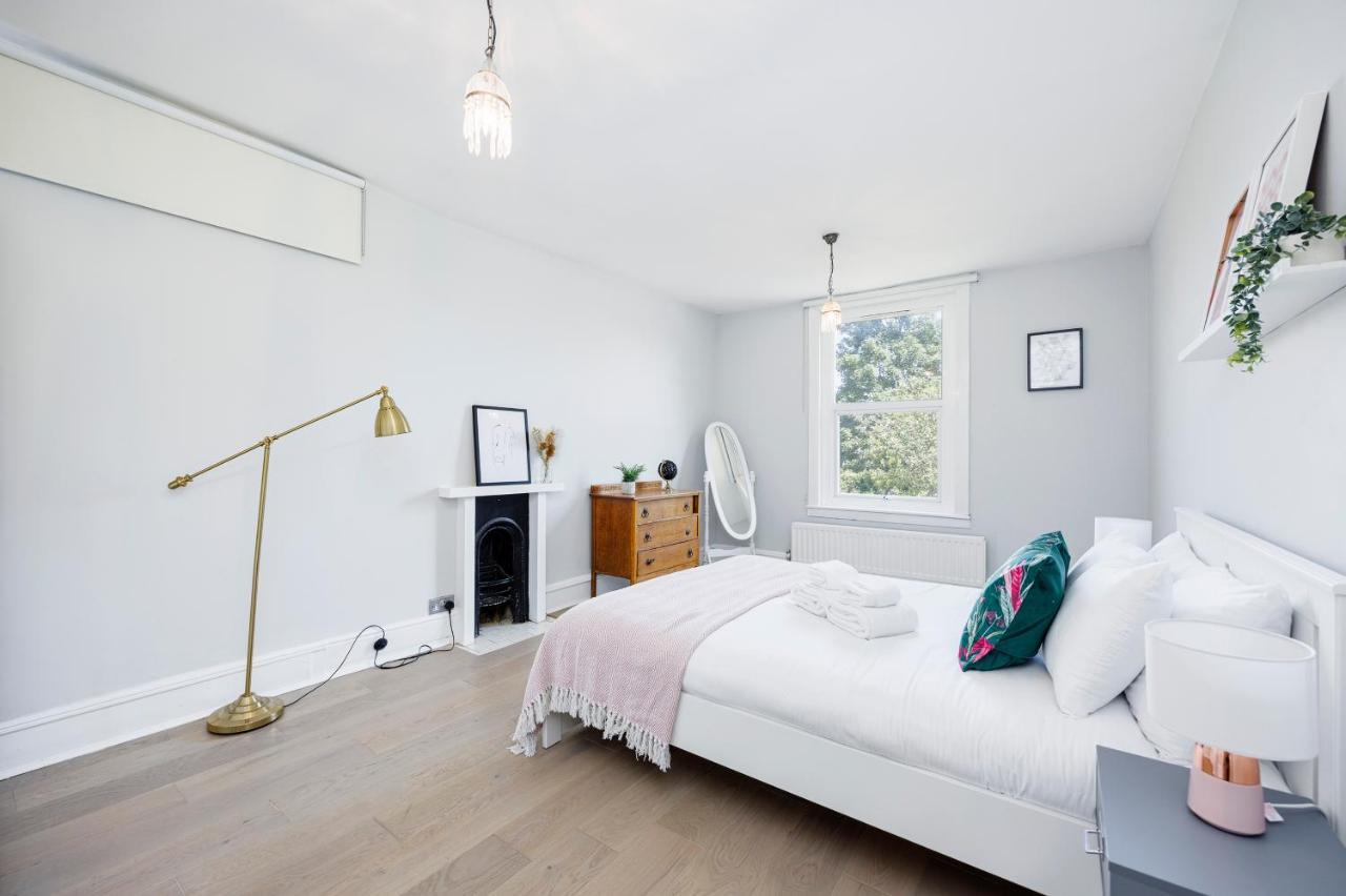 Welcomestay Colliers Wood Two Bed Apartment - Home Away From Home Londýn Exteriér fotografie