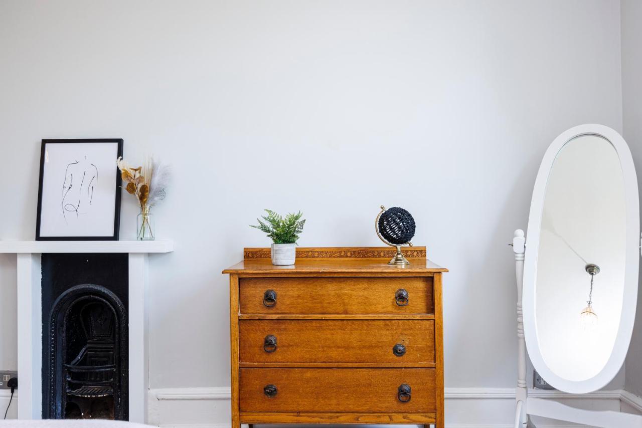 Welcomestay Colliers Wood Two Bed Apartment - Home Away From Home Londýn Exteriér fotografie