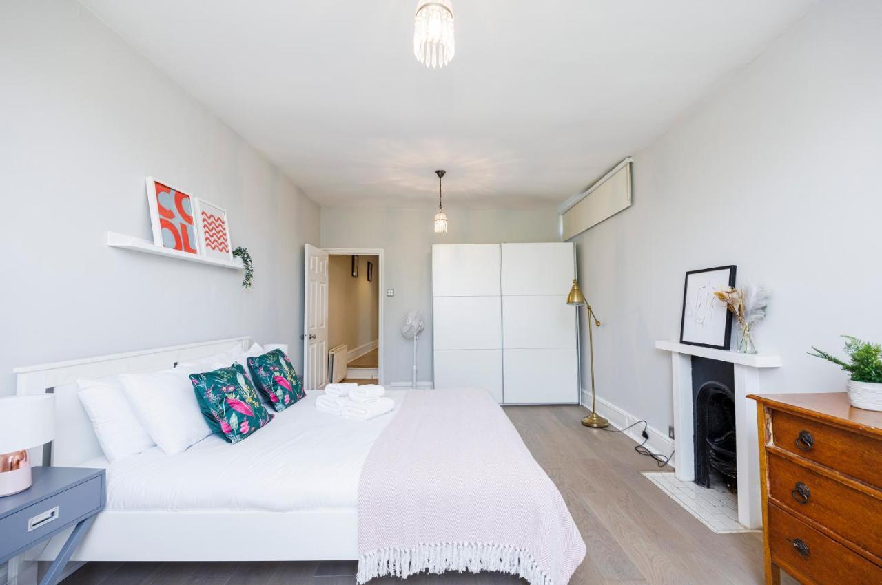 Welcomestay Colliers Wood Two Bed Apartment - Home Away From Home Londýn Exteriér fotografie