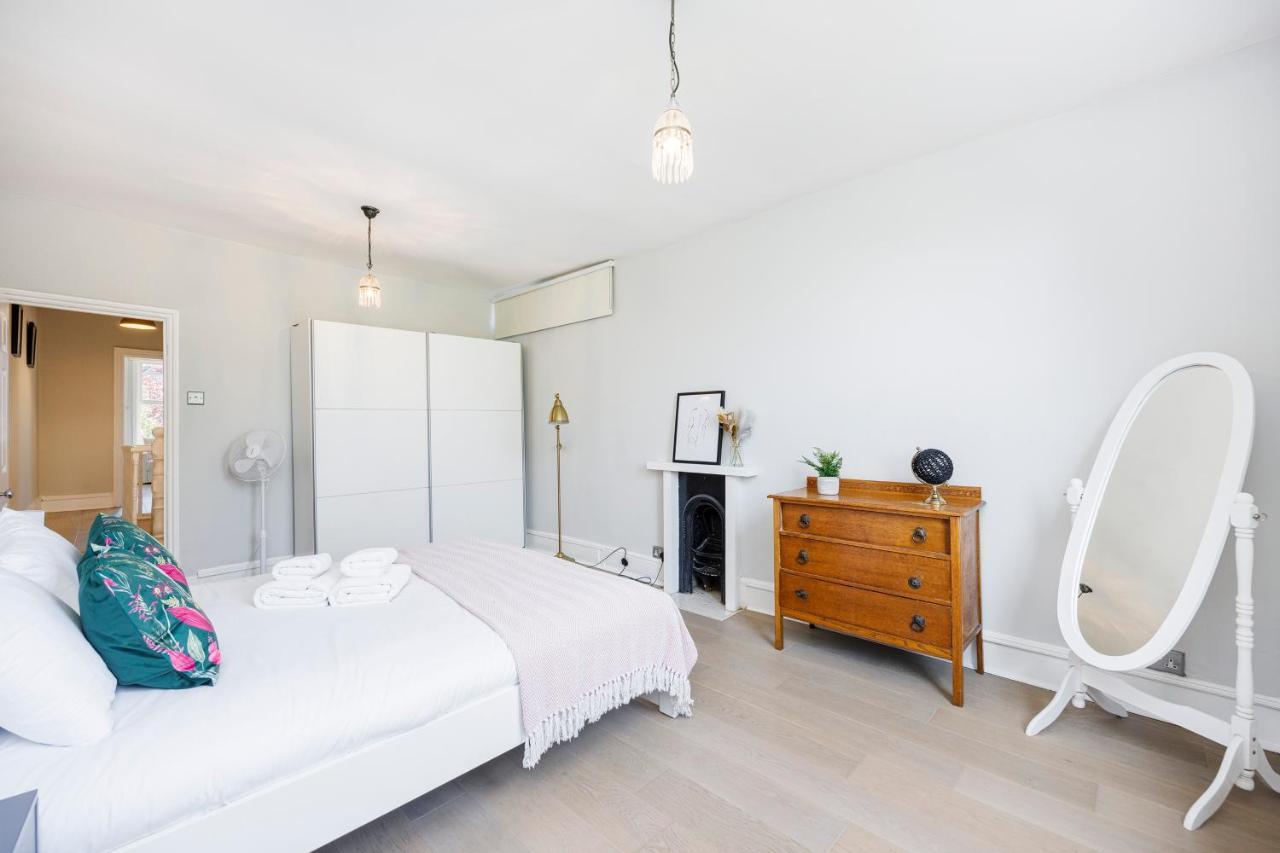 Welcomestay Colliers Wood Two Bed Apartment - Home Away From Home Londýn Exteriér fotografie