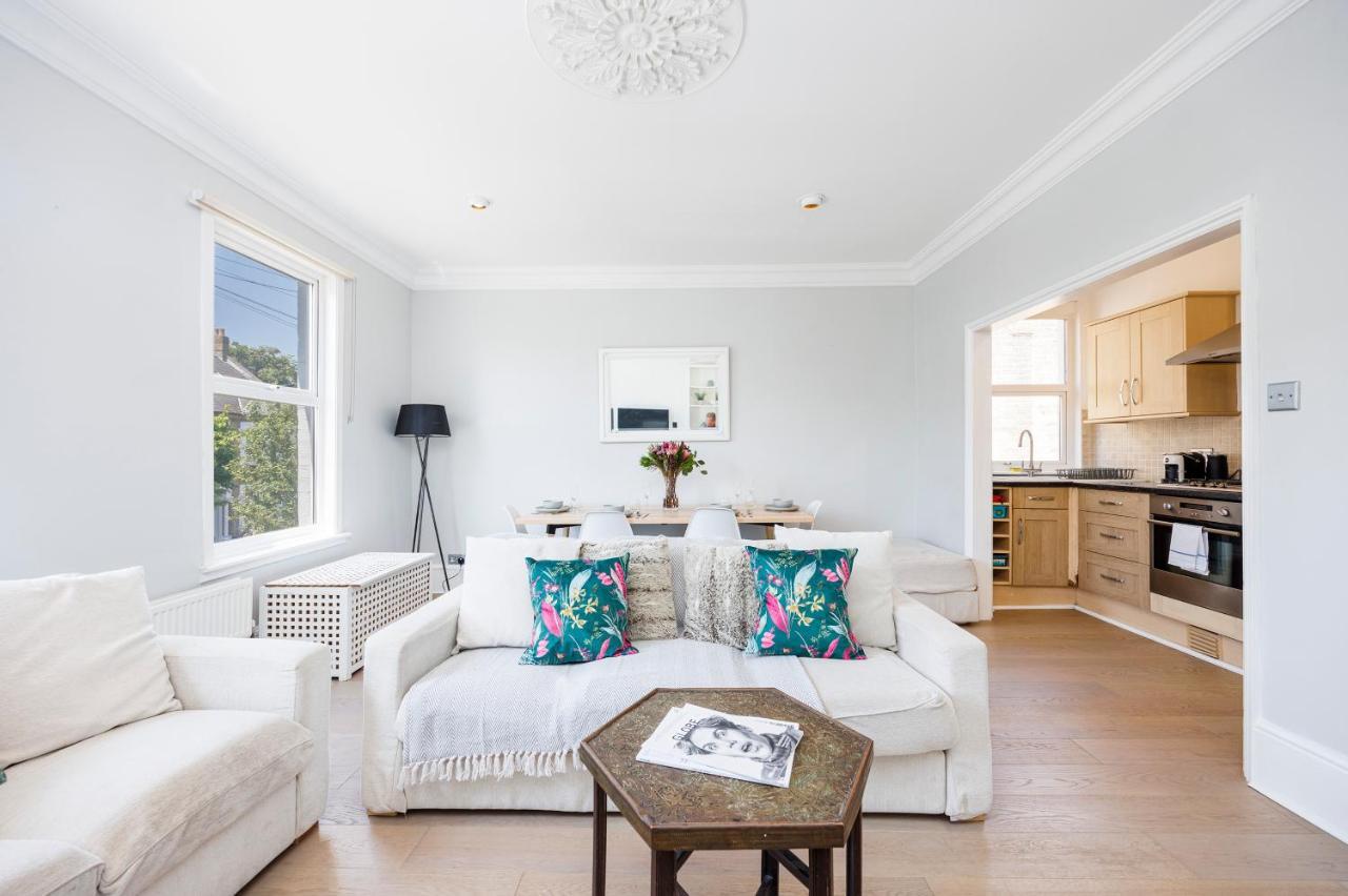 Welcomestay Colliers Wood Two Bed Apartment - Home Away From Home Londýn Exteriér fotografie